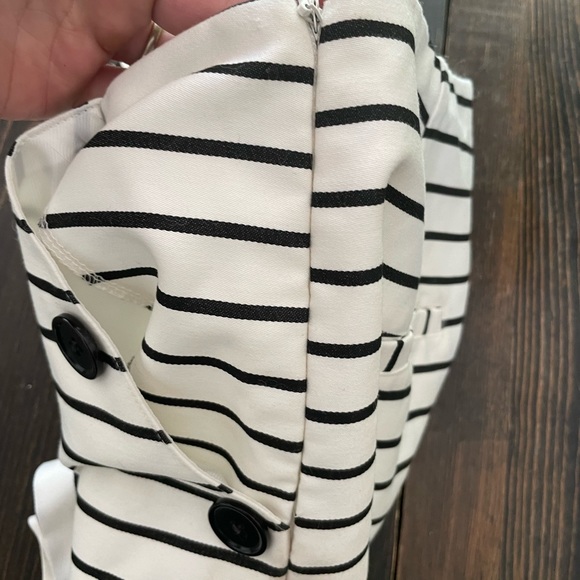 Stripped Black and White Sailor Shorts - Picture 5 of 6